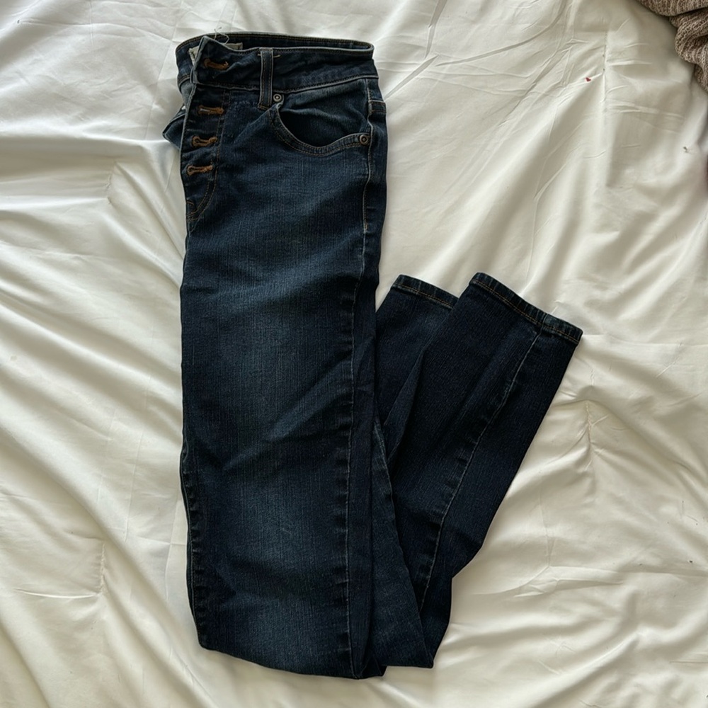 High waisted skinny jeans